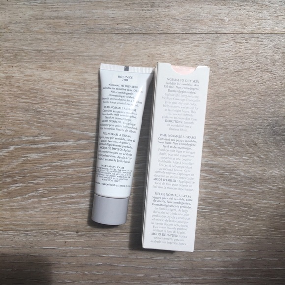 Mary Kay Bronze Foundation - Picture 4 of 4